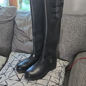 Licky Brand Black Knee-High Leather Boots